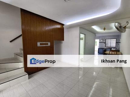 Bandar Putra House For Sale @ Jalan Jati, Kulai, Johor, Kulai