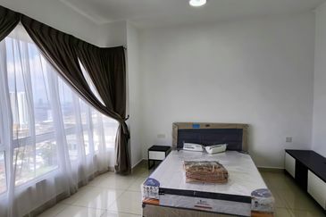 The Pinnacles (Pinnacle Tower)