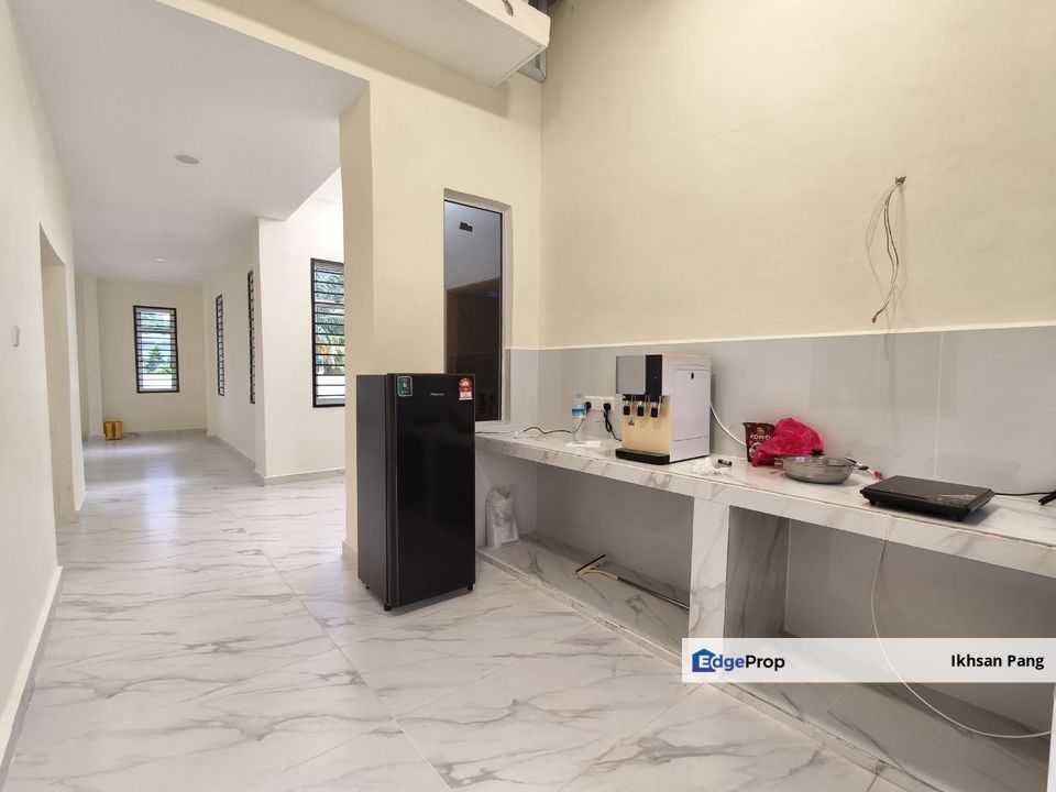 [Fully Furnished] Room for Rent @ Jalan Pipit, Bandar Putra Kulai - Free Utilities, Johor, Kulai