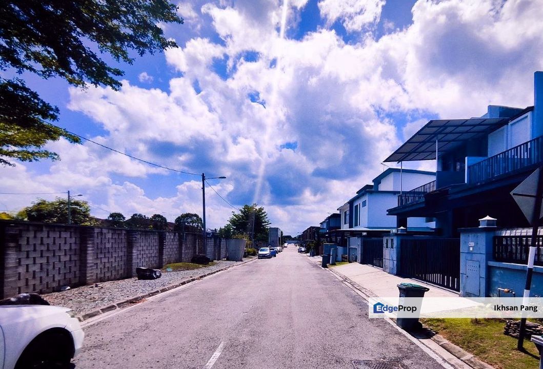 Premium Cluster House @ Taman Tropika, Kulai (D'ART Phase 1), Johor, Kulai