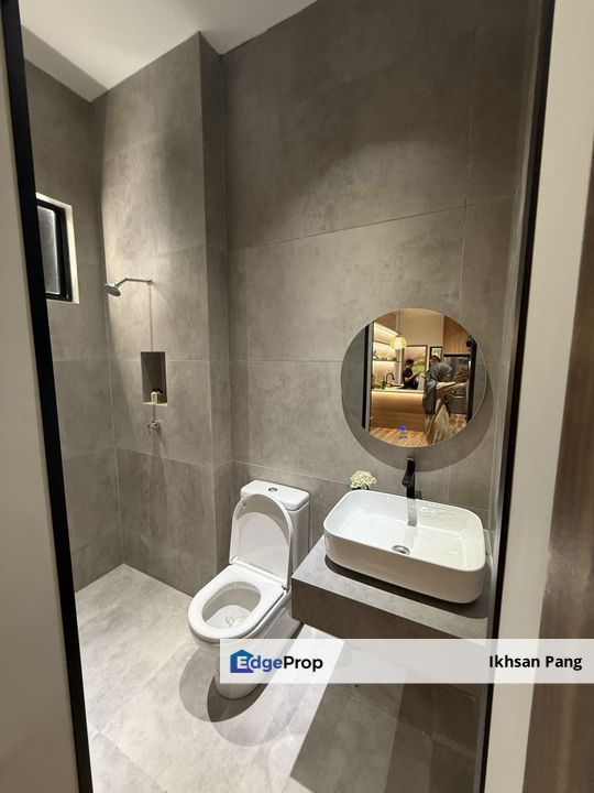 Premium Height Dato Onn 3 Bedroom Apartment For Sale Johor - RM360k, Johor, Johor Bahru