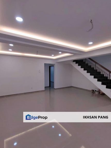 Indahpura 2 Storey Terrace House For Sale @ Jalan Teratai, Kulai, Johor, Kulai