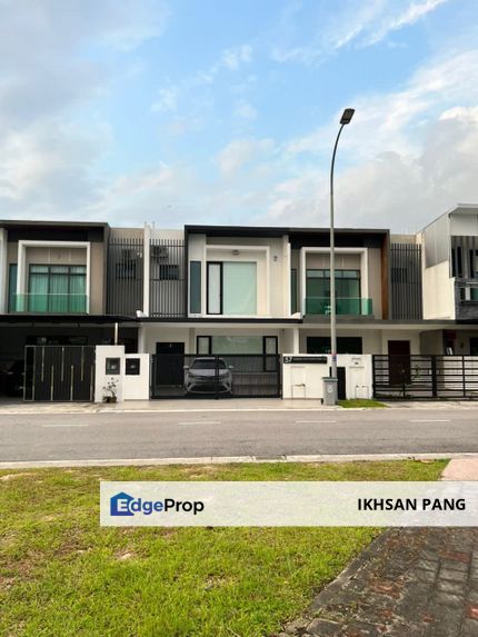 Taman Danga Sutera - 2 Storey Superlink House For Sale, Johor, Skudai