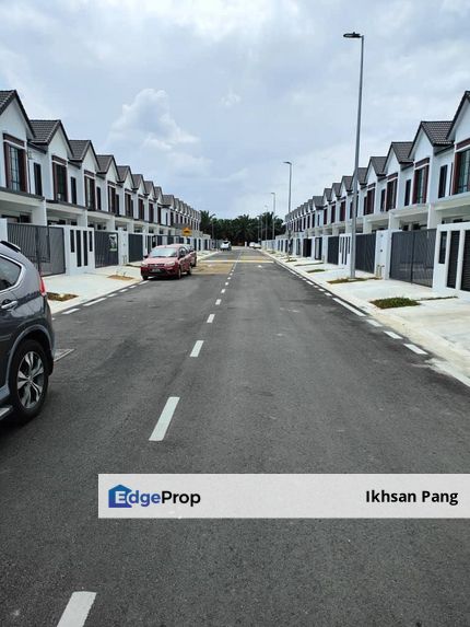 4 - Bedroom Europe Style Double Storey Terrace for Sale - St Marco Park Phase 5 @ Kulai , Johor, Kulai