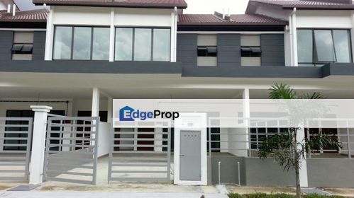 Below Market Value!!Double Storey 28x80Bank Lelong, Selangor, Sepang