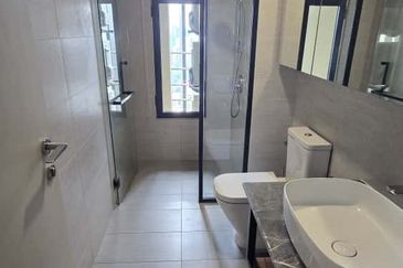 Residensi Solaris Parq