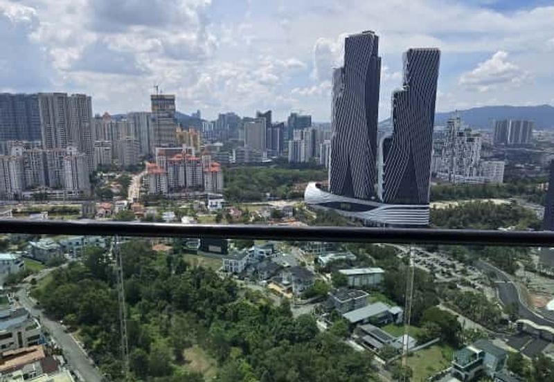 Residensi Solaris Parq