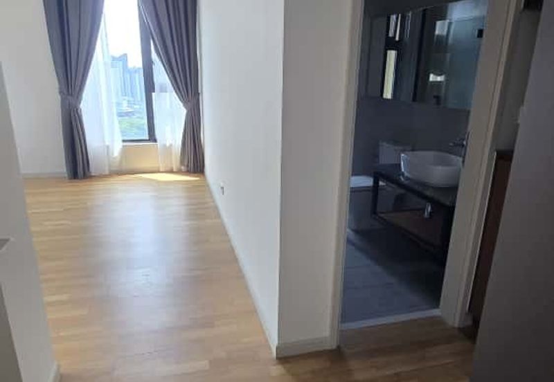 Residensi Solaris Parq