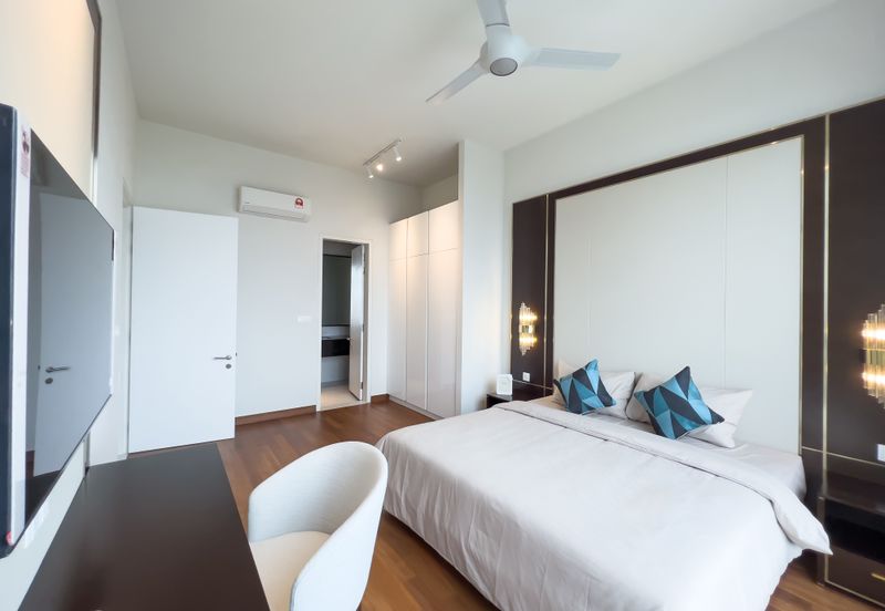 Oxford Residences @ Pavilion Embassy