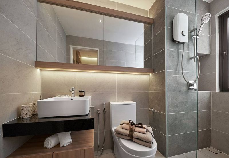 The Atera - Next to ASIA JAYA LRT Station