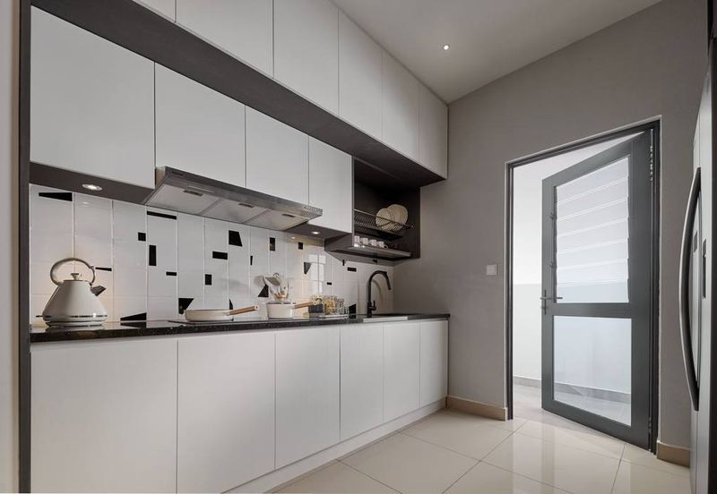 The Atera - Next to ASIA JAYA LRT Station