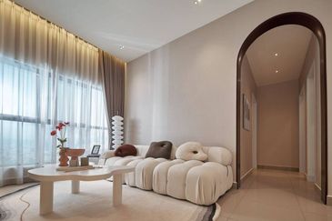 The Atera - Next to ASIA JAYA LRT Station