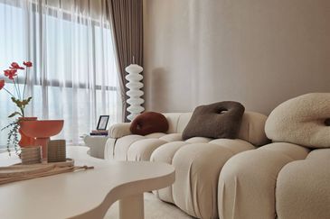 The Atera - Next to ASIA JAYA LRT Station