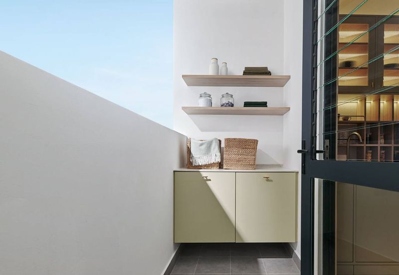 The Atera - Next to ASIA JAYA LRT Station