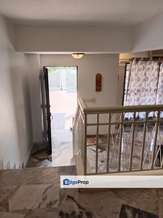 Spacious 2.5-Storey Terrace @ Taman Lembah Beringin, Selangor, Kuala Kubu Baru