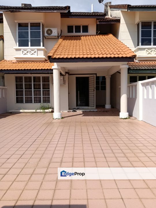 Spacious 2.5-Storey Terrace @ Taman Lembah Beringin, Selangor, Kuala Kubu Baru