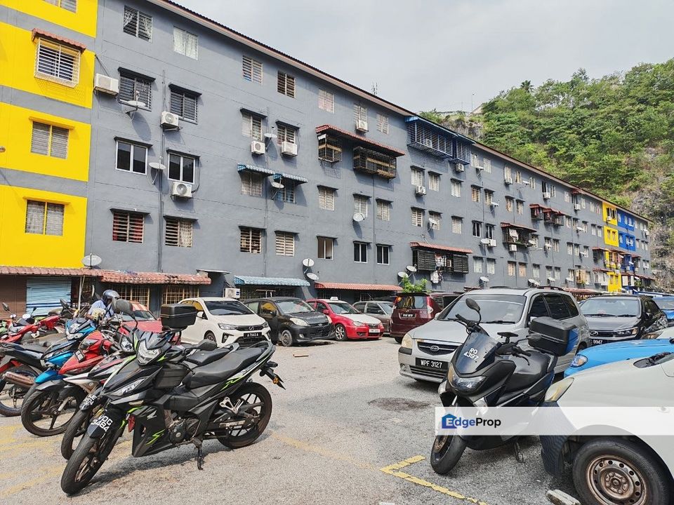 Pangsapuri Intan , Taman Bukit Permai , Selangor, Cheras