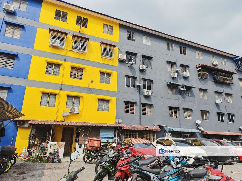 Pangsapuri Intan , Taman Bukit Permai , Selangor, Cheras