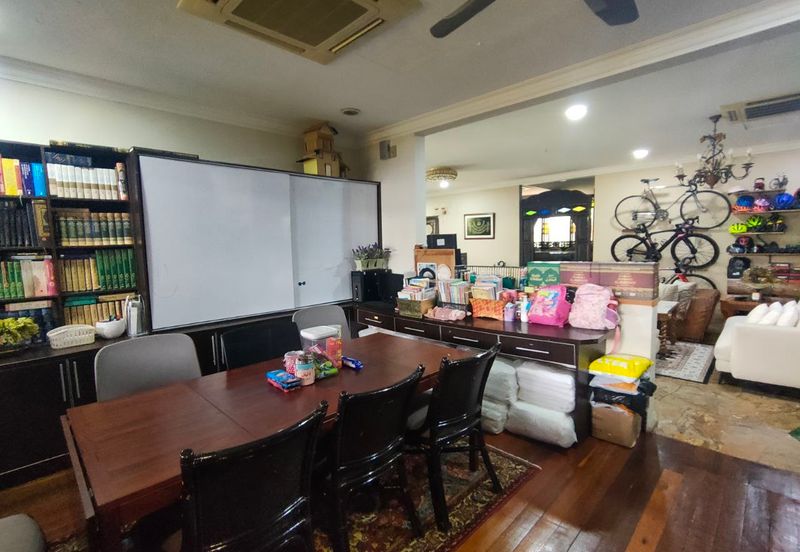 Seksyen 2, Shah Alam