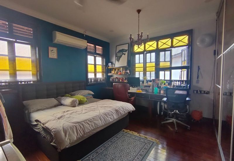 Seksyen 2, Shah Alam