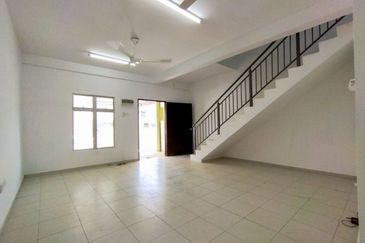 TAMAN DURIAN TUNGGAL