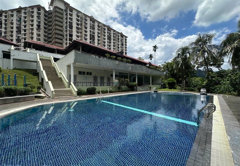 Desa View Towers Apartment