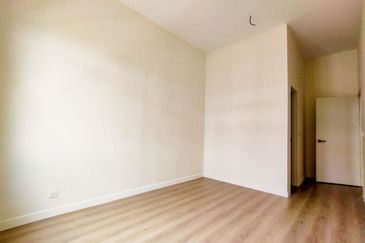 Monet Springtime @ Sunsuria City