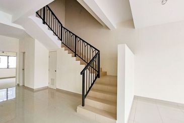 Monet Springtime @ Sunsuria City