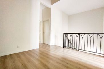 Monet Springtime @ Sunsuria City