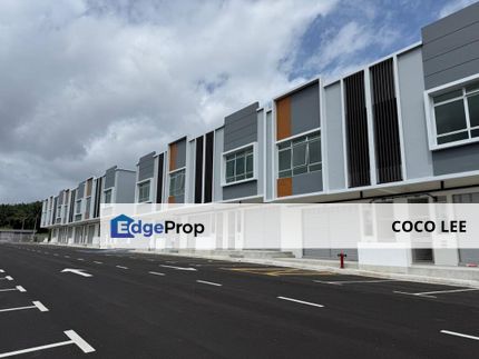 Mahkota Shop @ Bandar Putra Kulai, Johor, Kulai