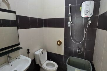 Jalan Nusa Jaya Mas 1/4