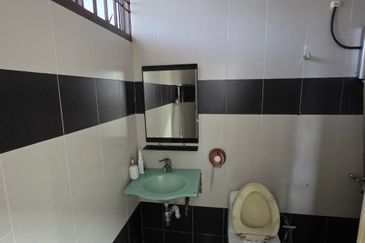 Jalan Nusa Jaya Mas 1/4