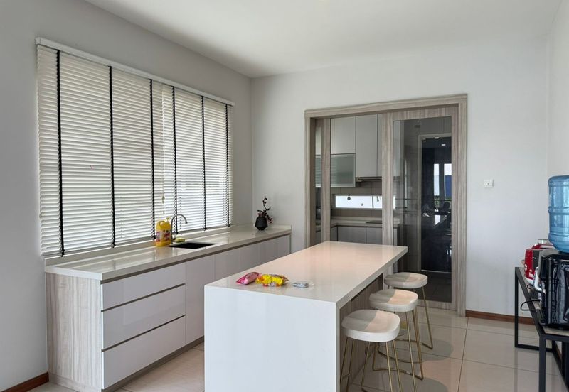 Isola Villa @ Senibong Cove