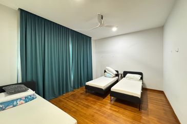 Isola Villa @ Senibong Cove