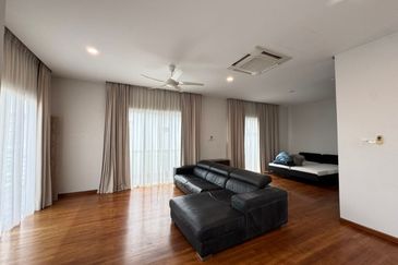 Isola Villa @ Senibong Cove