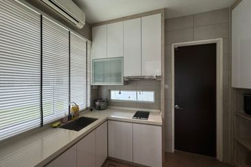 Isola Villa @ Senibong Cove