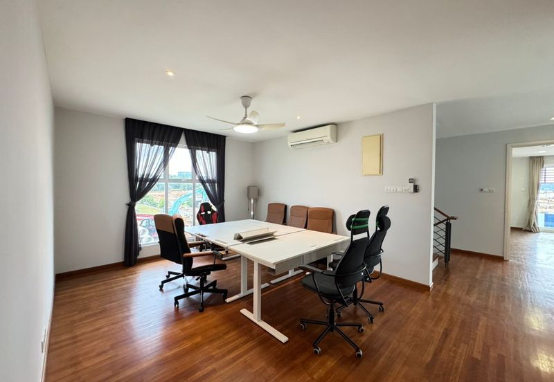 Isola Villa @ Senibong Cove