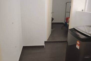 The Pinnacles (Pinnacle Tower)