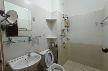 Taman Austin Heights