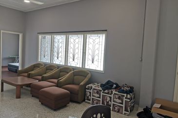 Jalan Ismail @ Renovated 1-storey Bungalow House