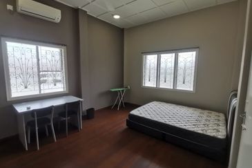 Jalan Ismail @ Renovated 1-storey Bungalow House