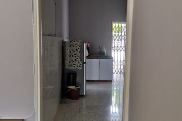 Jalan Ismail @ Renovated 1-storey Bungalow House