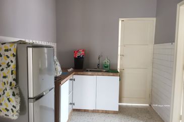 Jalan Ismail @ Renovated 1-storey Bungalow House