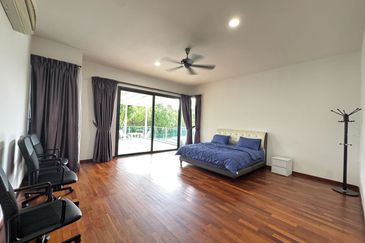 Horizon Hills @ Fully Furnished 2-storey Bungalow House