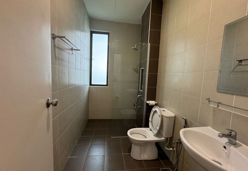 Horizon Hills @ Fully Furnished 2-storey Bungalow House