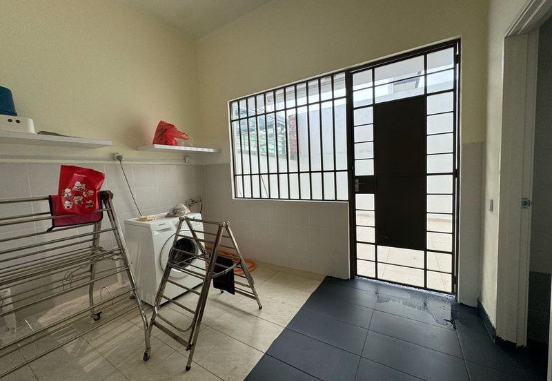 Horizon Hills @ Fully Furnished 2-storey Bungalow House