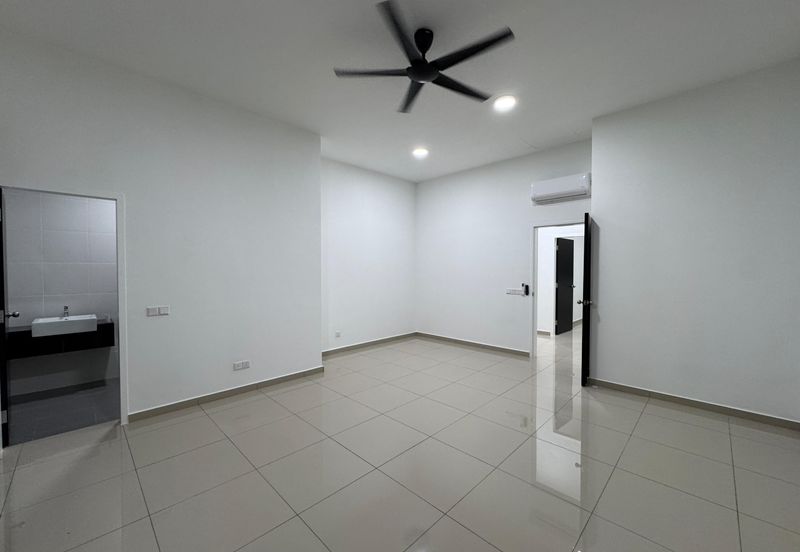 The Borough @ Eco Botanic 2