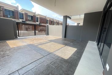 Aurora Resort Villas