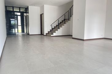 Aurora Resort Villas