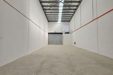 Jalan Kiambang, Kulai Indahpura @ Brand New 1.5-storey Terrace Factory